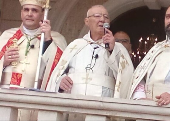 أنزلت بالطوافات... مساعدات غذائية لأهالي رميش