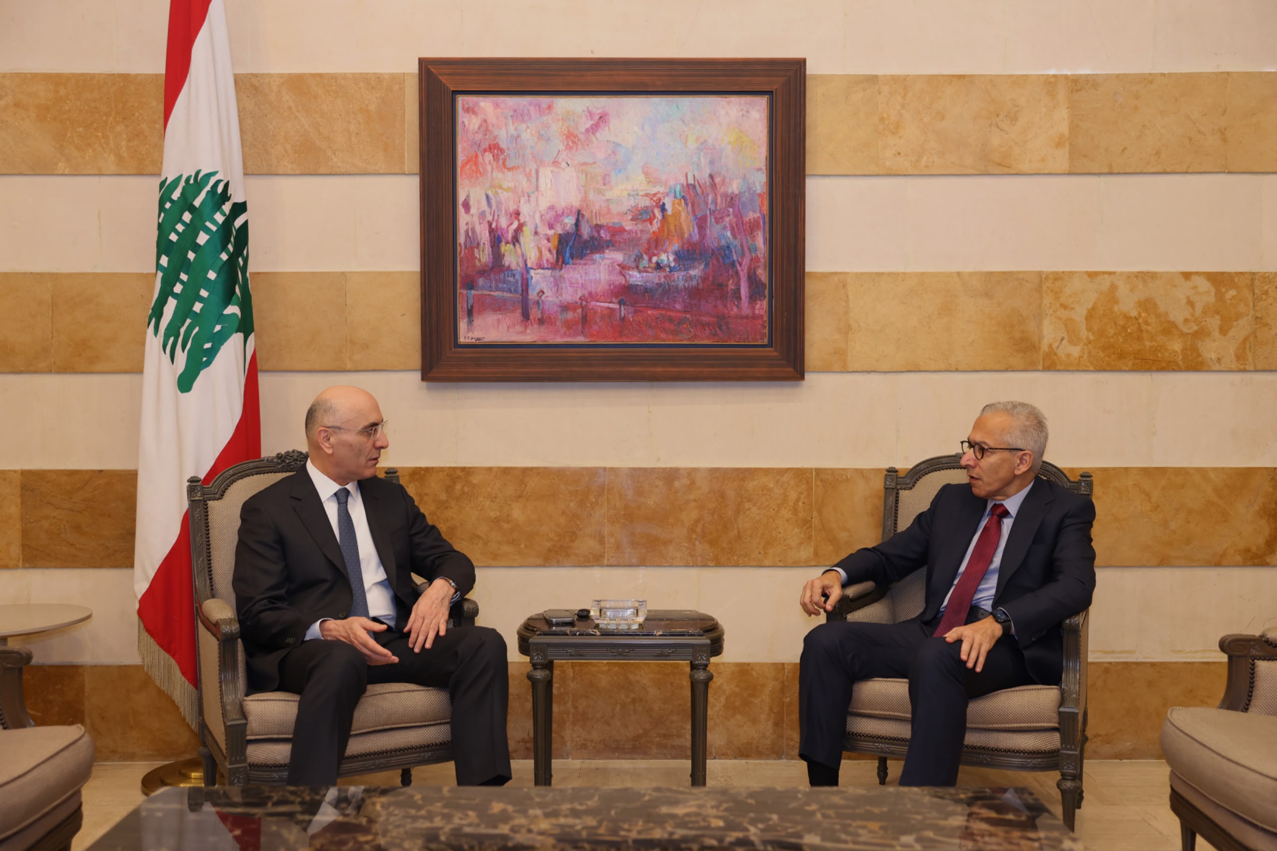 الداخلية والاقتصاد توحّدان الجهود لدعم التصدير