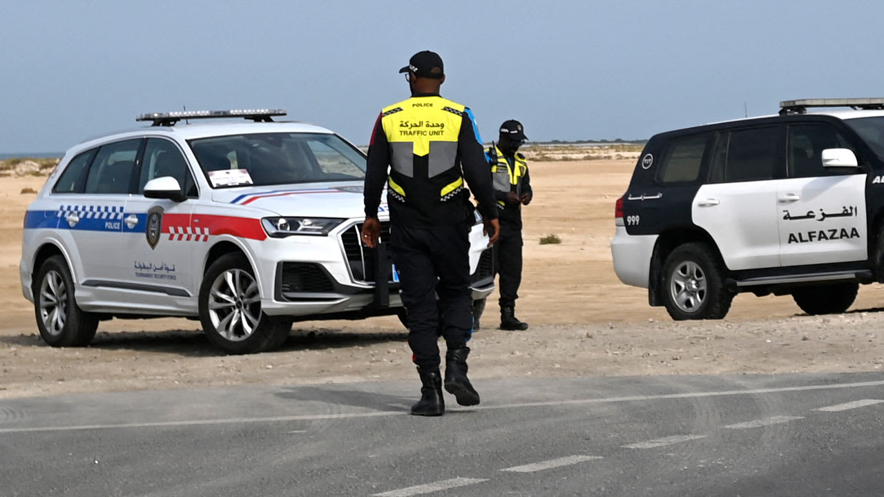قطر تعلن إصابة طفل بسقوط شظايا نتيجة اعتراض صواريخ إيرانية