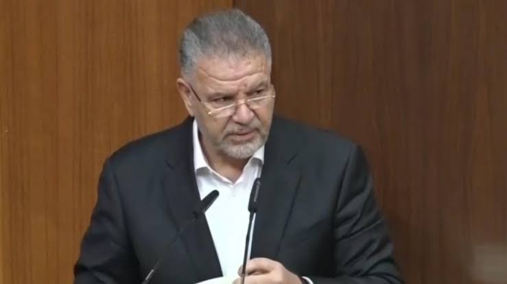 فياض:  بقاء أي جندي إسرائيلي على أرضنا يؤكد شرعية المقاومة