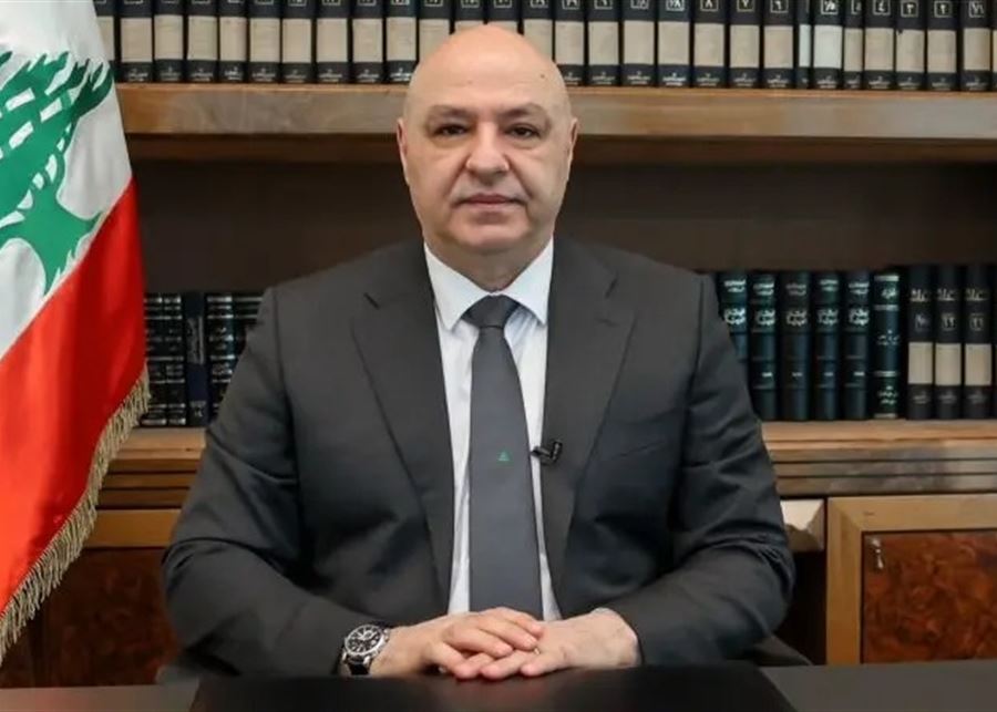 عون عرض مع الأمير الكويتي الأوضاع في لبنان والكويت