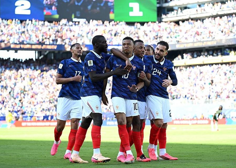 فرنسا تكتسح السويد بثلاثية وتبلغ الدور الـ16 في مونديال 2026