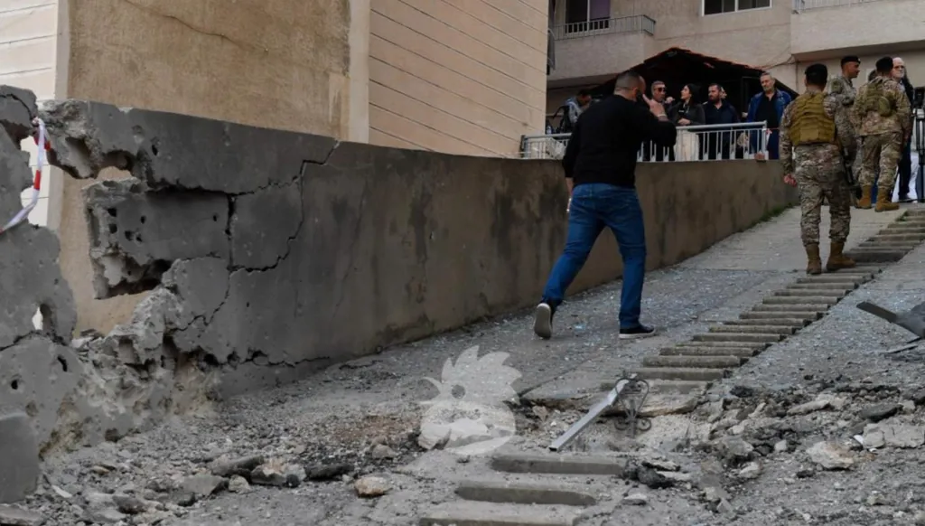 الجيش الإسرائيلي يزعم: صاروخ إيراني سقط في بيروت