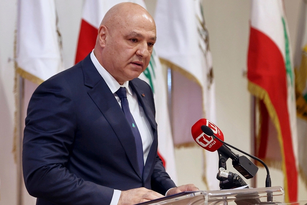 عون: نأمل أن نحمل التطورات ما ينهي معاناة شعبنا ويحرر ارضنا المحتلة