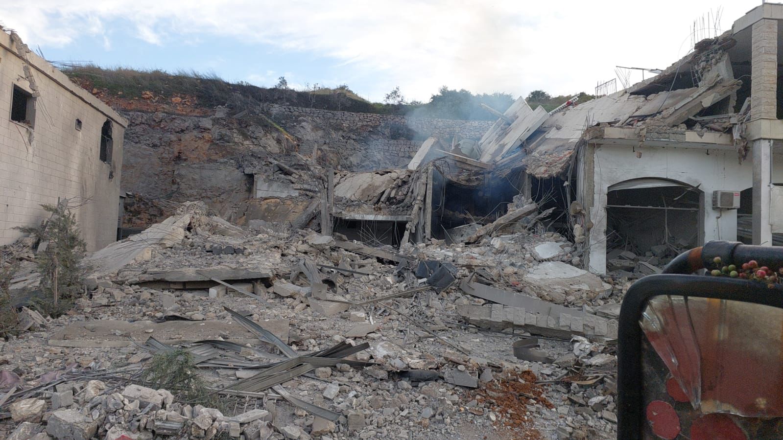 غارات جوية ليلا... وسقوط ضحايا