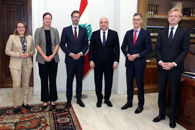 عون: الجيش يقوم بواجبه كاملًا... وإعمار الجنوب مسؤولية الدولة اللبنانية