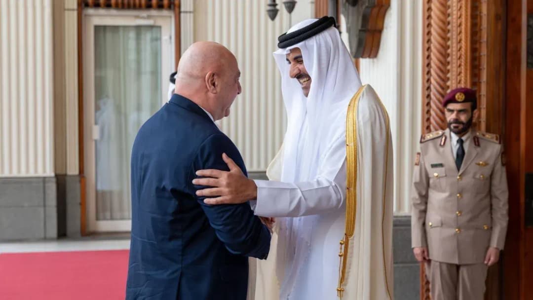عون يبرق إلى أمير قطر معزيًا: نقف إلى جانبكم في هذه المحنة