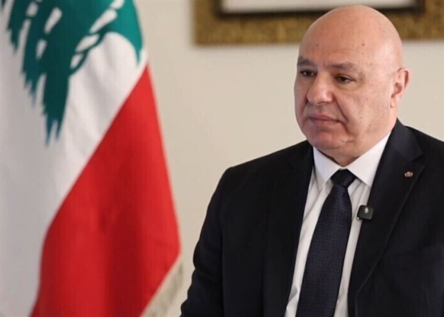 "لا أحد يحلّ محلّ الدولة".. عون: لبنان أمام خيارين