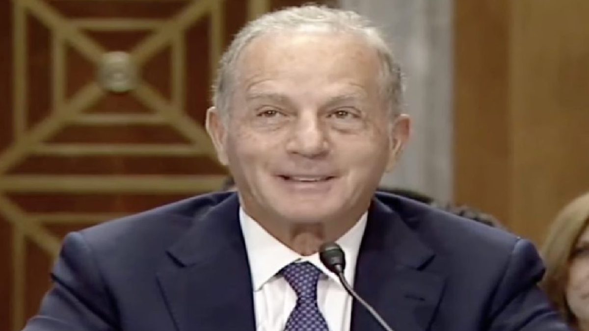 عيسى:  لا سلام من دون اجتماعات مع إسرائيل