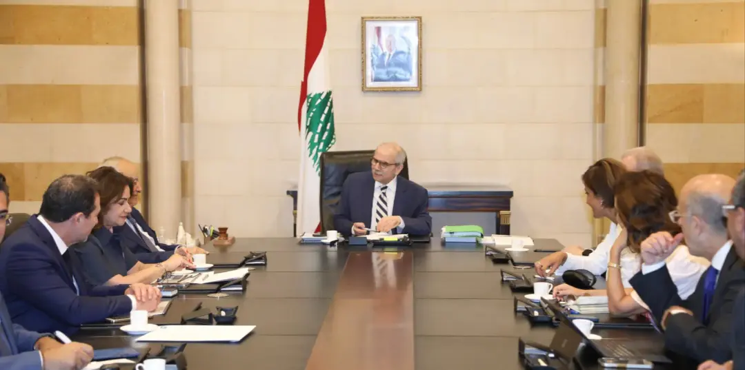 جلسة حكومية استثنائية ببند وحيد.. وتعليق العمل بهذا المرسوم!