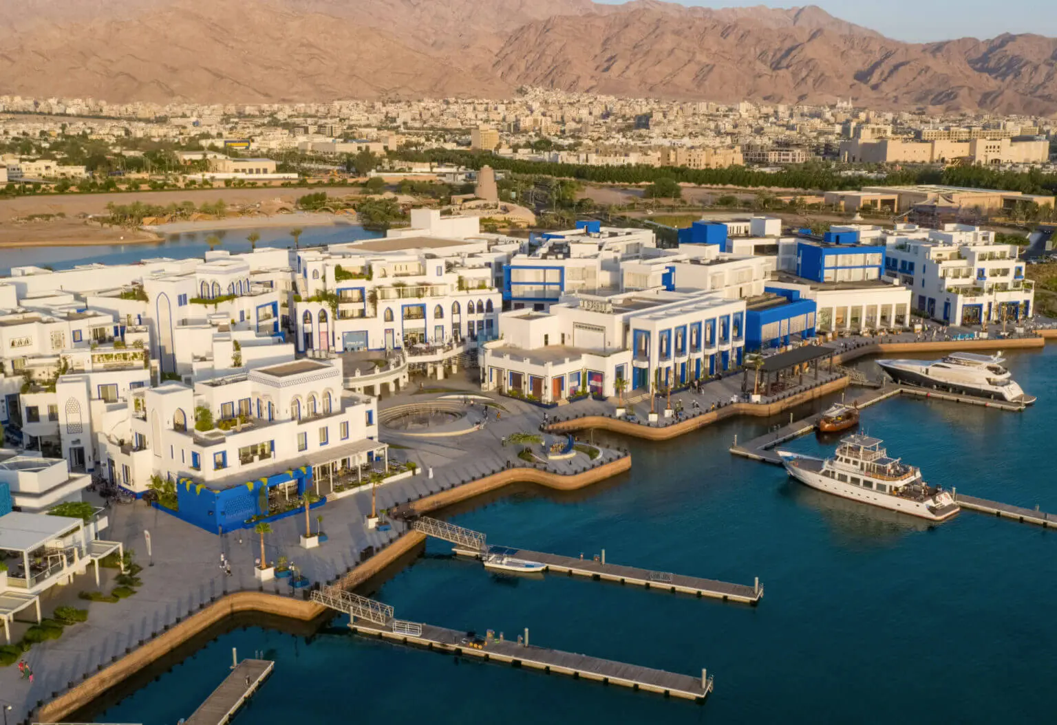 بعد إعلان السفارة الأميركية... الأردن: لا قرارات بإخلاء العقبة