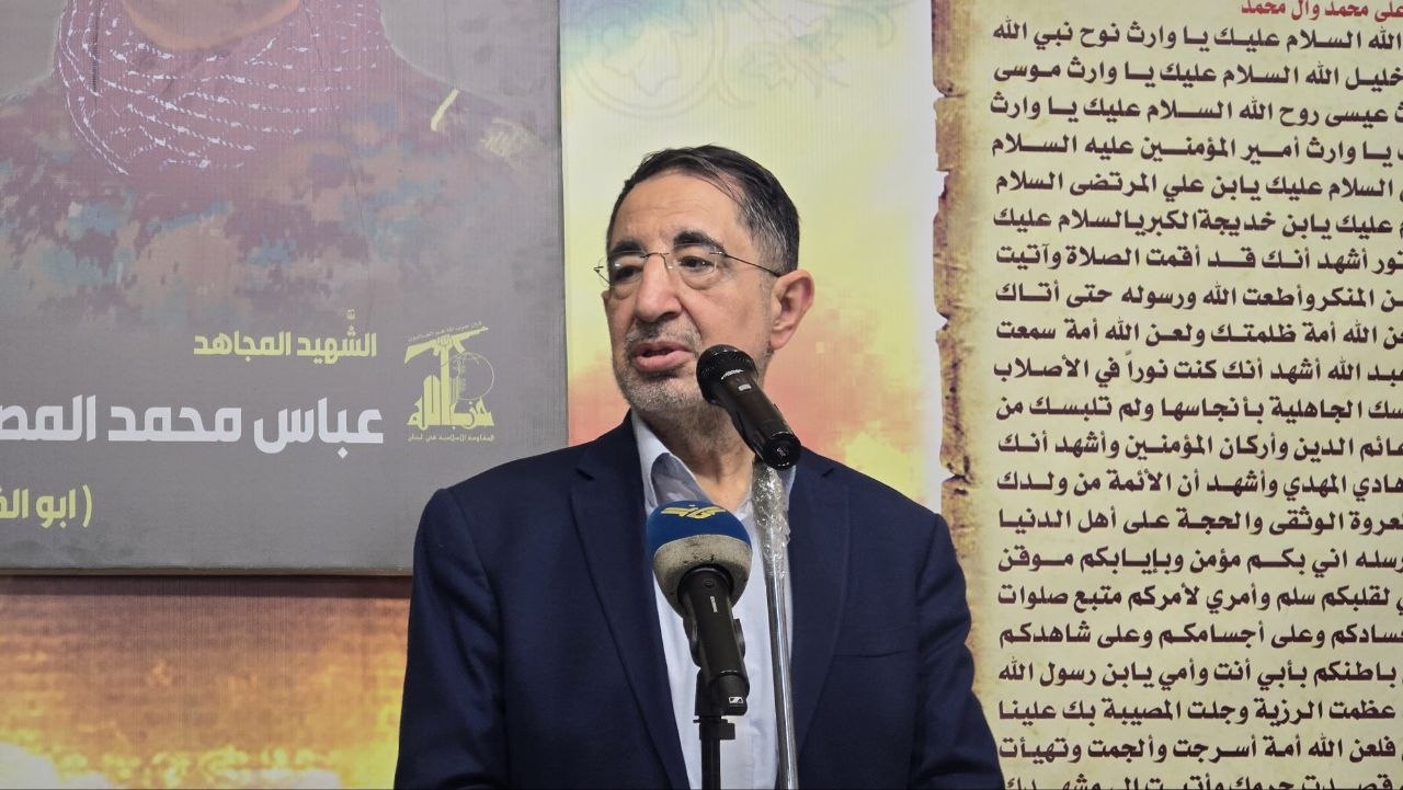 حسين الحاج حسن يحذر: "لن نسمح بـ17 أيار جديد"