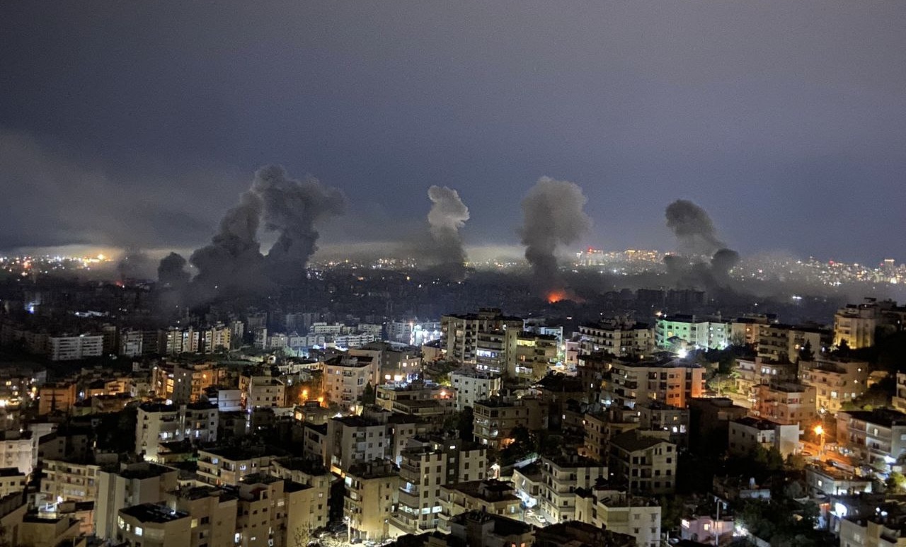 "القصف مستمر جنوبًا... وغارة تهزّ الضاحية"