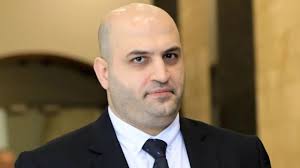 بشأن النازحين... طلب من وزير  الصحة